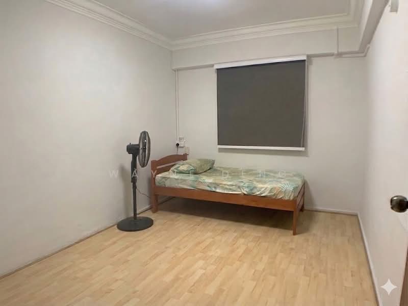 418 Bedok North Avenue 2, 418 Bedok North Avenue 2, 2 Bedrooms, 721 sqft, HDB Flat For Sale, by Wayne Deng, 500105774 - Bedroom - PropertyGuru.com.sg