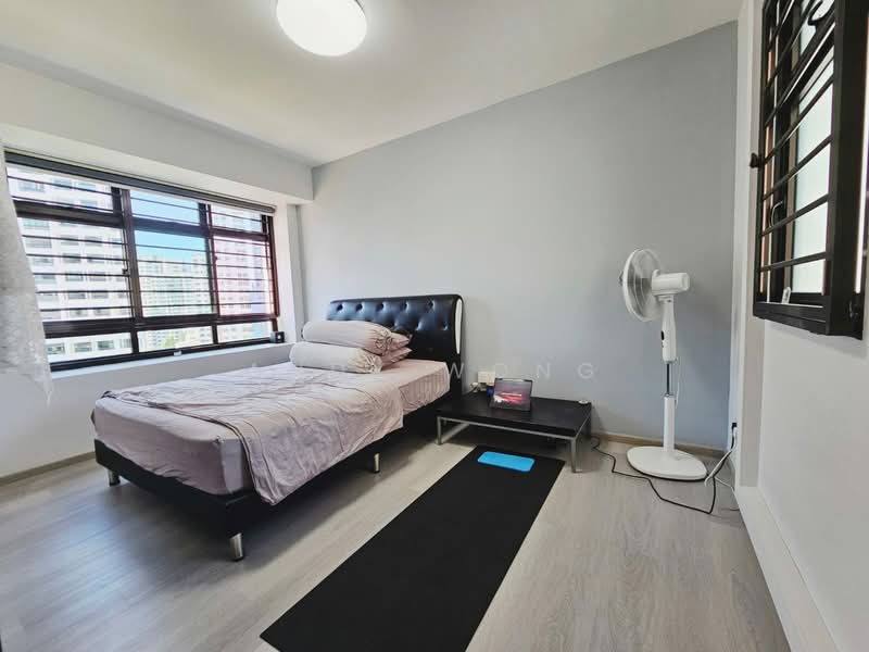 439A Sengkang West Avenue, 439A Sengkang West Avenue, 3 Bedrooms, 1,011 sqft, HDB Flat For Sale, by Andy Wong, 500105778 - Master Bedroom - PropertyGuru.com.sg