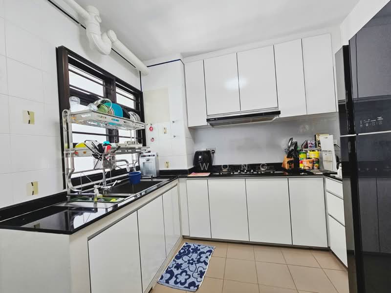 439A Sengkang West Avenue, 439A Sengkang West Avenue, 3 Bedrooms, 1,011 sqft, HDB Flat For Sale, by Andy Wong, 500105778 - Kitchen - PropertyGuru.com.sg