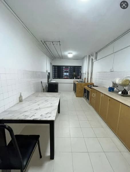 412 Jurong West Street 42, 412 Jurong West Street 42, 3 Bedrooms, 1,108 sqft, HDB Flat For Sale, by Francis Poh, 500105785 - Kitchen - PropertyGuru.com.sg