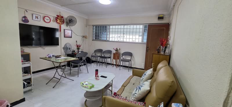 109 Tampines Street 11, 109 Tampines Street 11, Room Rental, 120 sqft, HDB Flat For Rent, by Janet Lee, 500105794 - Living Room - PropertyGuru.com.sg