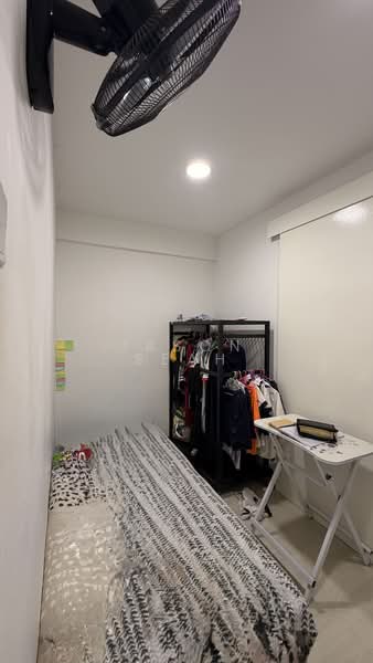 404 Sin Ming Avenue, 404 Sin Ming Avenue, 4 Bedrooms, 1,604 sqft, HDB Flat For Sale, by Jason Seah, 500105805 - Bedroom - PropertyGuru.com.sg