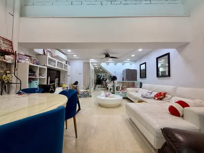 For Sale - 404 Sin Ming Avenue