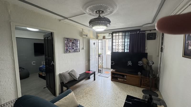 6 Everton Park, 6 Everton Park, 2 Bedrooms, 775 sqft, HDB Flat For Sale, by Charles Ng 吳忠发, 500105838 - Living Room - PropertyGuru.com.sg