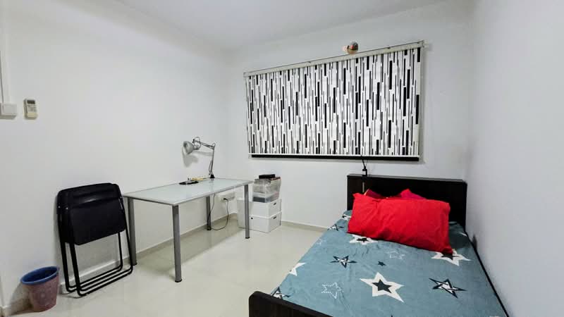 206 Petir Road, 206 Petir Road, 2 Bedrooms, 785 sqft, HDB Flat For Sale, by Jack Toi, 500105839 - Bedroom - PropertyGuru.com.sg
