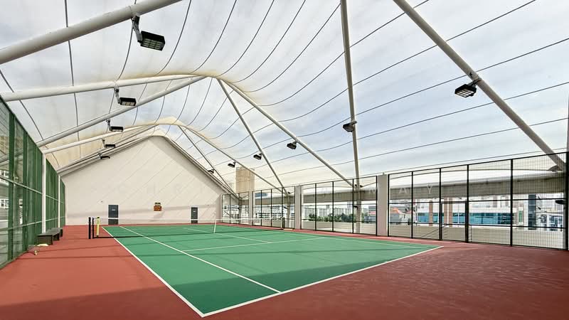 The Pier at Robertson, 80 Mohamed Sultan Road, 2 Bedrooms, 1,055 sqft, Apartment For Sale, by Christina May, 500105846 - Rooftop Tennis Court - PropertyGuru.com.sg