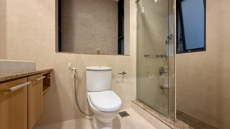 The Pier at Robertson, 80 Mohamed Sultan Road, 2 Bedrooms, 1,055 sqft, Apartment For Sale, by Christina May, 500105846 - Bathroom - PropertyGuru.com.sg