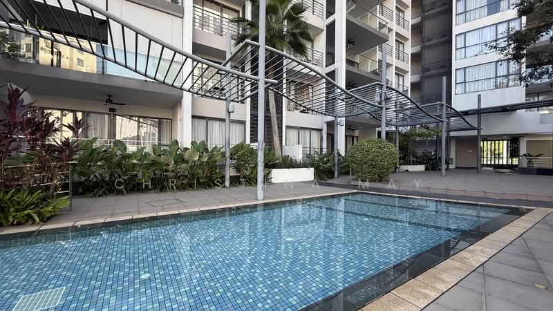 The Pier at Robertson, 80 Mohamed Sultan Road, 2 Bedrooms, 1,055 sqft, Apartment For Sale, by Christina May, 500105846 - Kids Pool - PropertyGuru.com.sg