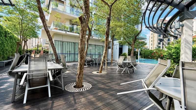 The Pier at Robertson, 80 Mohamed Sultan Road, 2 Bedrooms, 1,055 sqft, Apartment For Sale, by Christina May, 500105846 - Exterior - PropertyGuru.com.sg