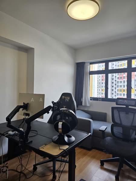 635A Senja Road, 635A Senja Road, 3 Bedrooms, 1,001 sqft, HDB Flat For Sale, by Aaron Koh, 500105867 - Study - PropertyGuru.com.sg