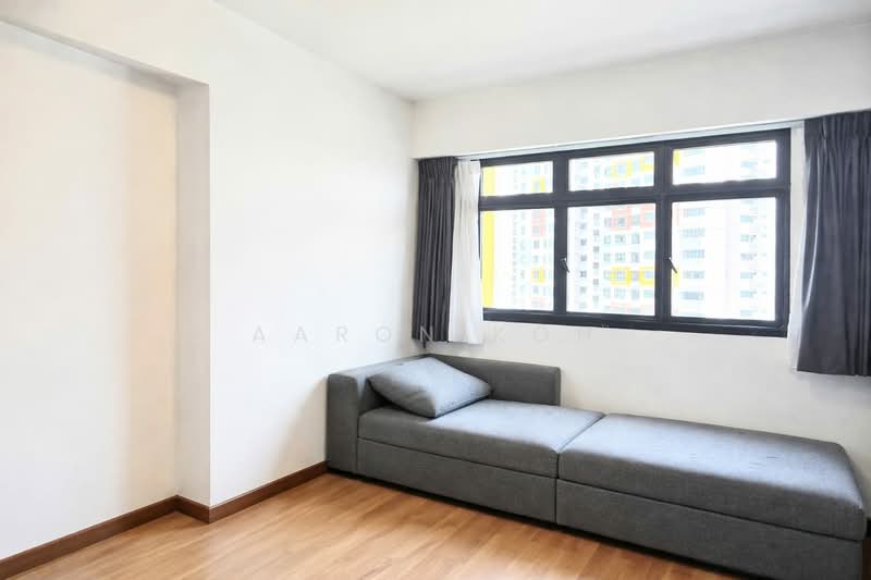 635A Senja Road, 635A Senja Road, 3 Bedrooms, 1,001 sqft, HDB Flat For Sale, by Aaron Koh, 500105867 - Living Room - PropertyGuru.com.sg