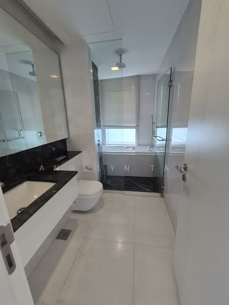 Reflections at Keppel Bay, 3 Keppel Bay View, 3 Bedrooms, 1,905 sqft, Condominium For Sale, by Angelyn Tan, 500105869 - Bathroom - PropertyGuru.com.sg