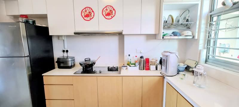 292C Bukit Batok East Avenue 6, 292C Bukit Batok East Avenue 6, 3 Bedrooms, 1,216 sqft, HDB Flat For Sale, by James Yeo, 500105901 - Kitchen - PropertyGuru.com.sg