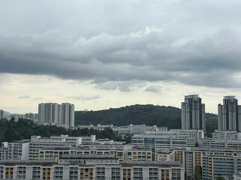 292C Bukit Batok East Avenue 6, 292C Bukit Batok East Avenue 6, 3 Bedrooms, 1,216 sqft, HDB Flat For Sale, by James Yeo, 500105901 - Exterior - PropertyGuru.com.sg