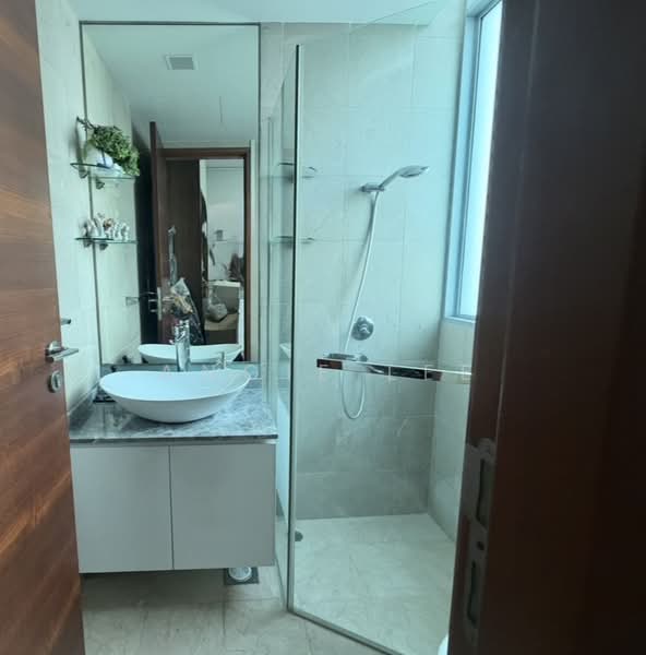 The Marbella, 29 Mount Sinai Rise, 4 Bedrooms, 1,755 sqft, Condominium For Sale, by Angie Lee, 500105907 - Bathroom - PropertyGuru.com.sg