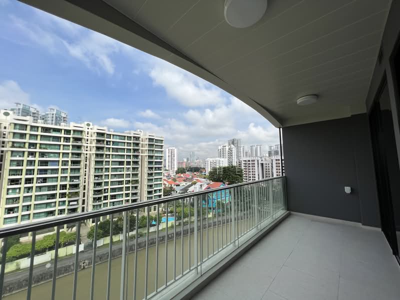 Jui Residences, 1177 Serangoon Road, 2 Bedrooms, 710 sqft, Condominium For Sale, by Tracy Heng, 500105908 - Balcony - PropertyGuru.com.sg