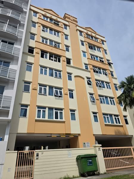 Sunflower Regency, 37 Lor 20 Geylang, 3 Bedrooms, 1,152 sqft, Apartment For Sale, by Alison Lee, 500105920 - Exterior - PropertyGuru.com.sg