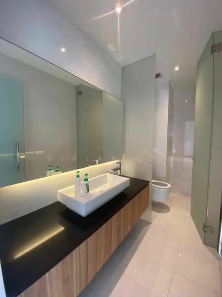 Orchard Scotts, 7 Anthony Road, 4 Bedrooms, 3,369 sqft, Condominium For Rent, by Vivian Sun 孙淑媛, 500105947 - Bathroom - PropertyGuru.com.sg