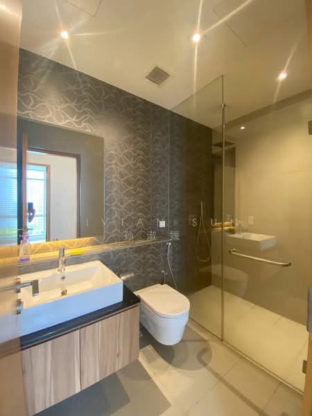 Orchard Scotts, 7 Anthony Road, 4 Bedrooms, 3,369 sqft, Condominium For Rent, by Vivian Sun 孙淑媛, 500105947 - Bathroom - PropertyGuru.com.sg
