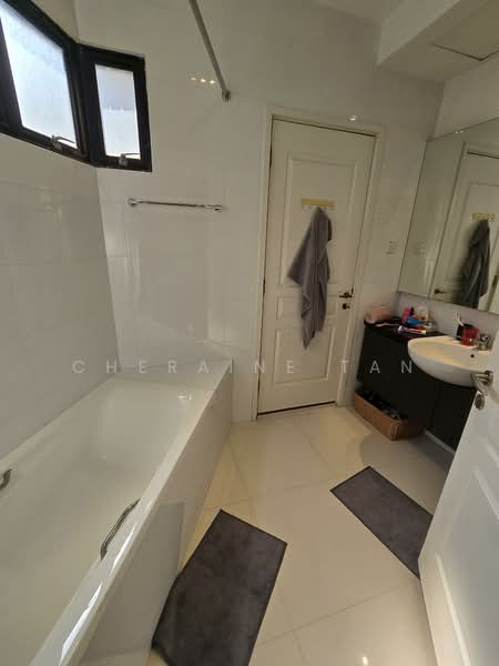 The Vantage, 6 Orange Grove Road, 4 Bedrooms, 5,770 sqft, Condominium For Rent, by Cheraine Tan, 500105964 - Bathroom - PropertyGuru.com.sg