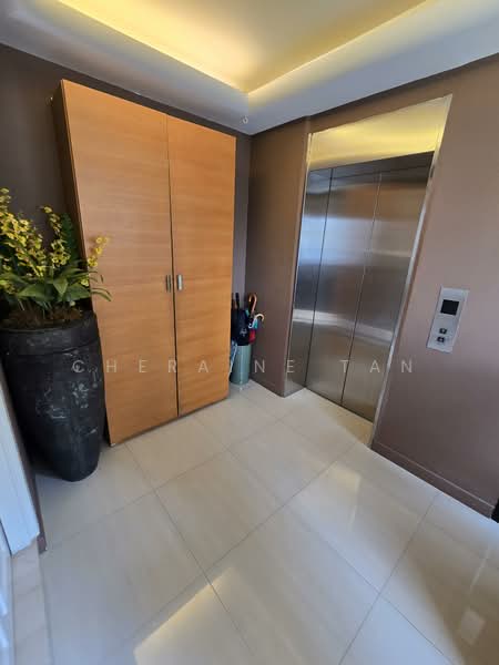 The Vantage, 6 Orange Grove Road, 4 Bedrooms, 5,770 sqft, Condominium For Rent, by Cheraine Tan, 500105964 - Private lift lobby  - PropertyGuru.com.sg