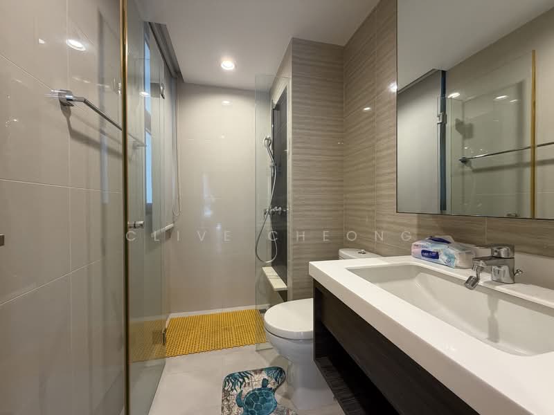 Blossom Residences, 34 Segar Road, 4 Bedrooms, 1,249 sqft, Executive Condominium For Sale, by Clive Cheong, 500105967 - Bathroom - PropertyGuru.com.sg