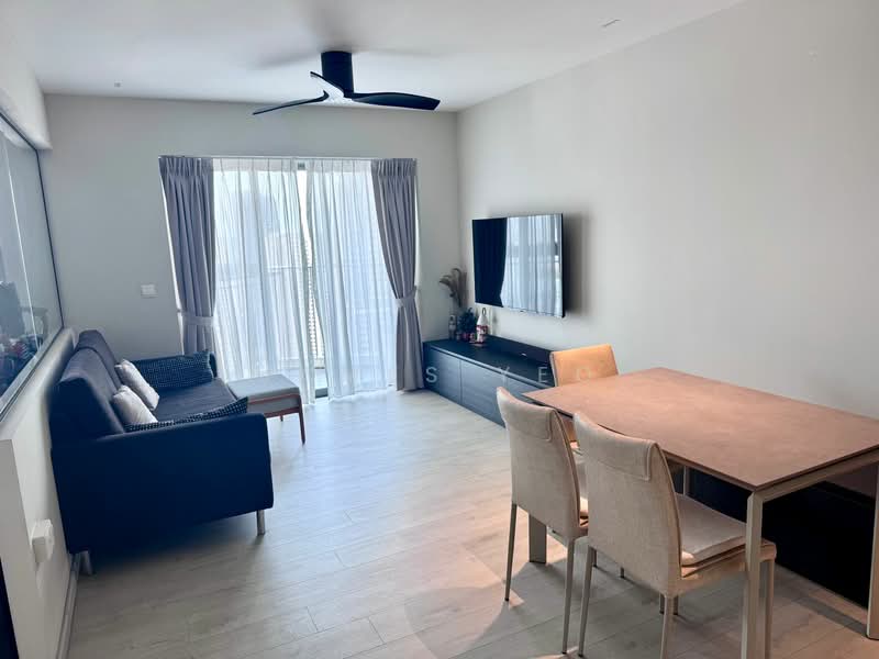 88 Dawson Road, 88 Dawson Road, 3 Bedrooms, 936 sqft, HDB Flat For Sale, by James Yeo, 500105973 - Living Room - PropertyGuru.com.sg