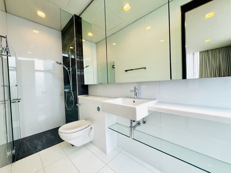 Bungalow Off Bukit Timah Road, , 5 Bedrooms, 7,400 sqft, Bungalow House For Rent, by Vanessa Lim, 500105977 - Bathroom - PropertyGuru.com.sg