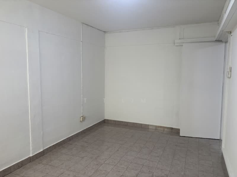 135 Bedok North Street 2, 135 Bedok North Street 2, 3 Bedrooms, 990 sqft, HDB Flat For Sale, by T T Lim, 500105984 - Interior - PropertyGuru.com.sg