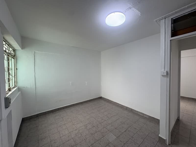 135 Bedok North Street 2, 135 Bedok North Street 2, 3 Bedrooms, 990 sqft, HDB Flat For Sale, by T T Lim, 500105984 - Interior - PropertyGuru.com.sg