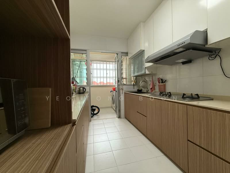 415B Fernvale Link, 415B Fernvale Link, 3 Bedrooms, 1,001 sqft, HDB Flat For Sale, by Yeo Tong Boon, 500105985 - Kitchen - PropertyGuru.com.sg