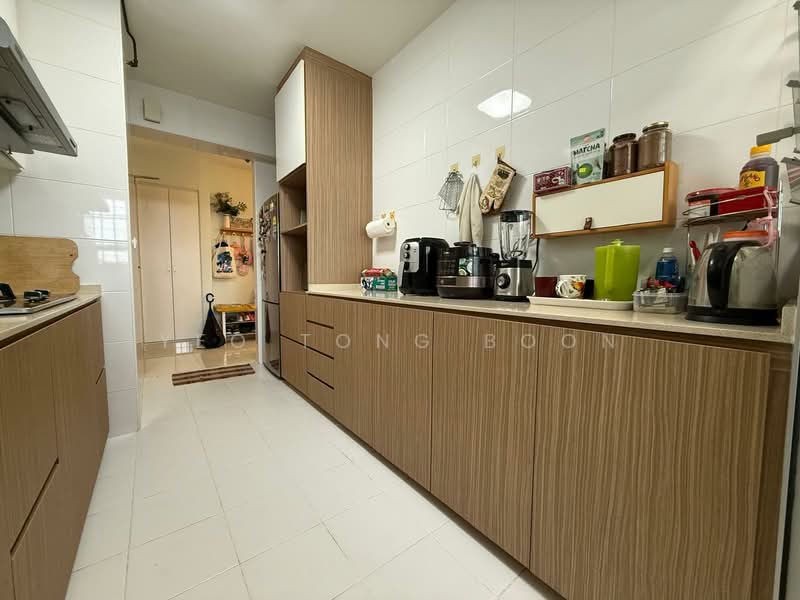 415B Fernvale Link, 415B Fernvale Link, 3 Bedrooms, 1,001 sqft, HDB Flat For Sale, by Yeo Tong Boon, 500105985 - Kitchen - PropertyGuru.com.sg