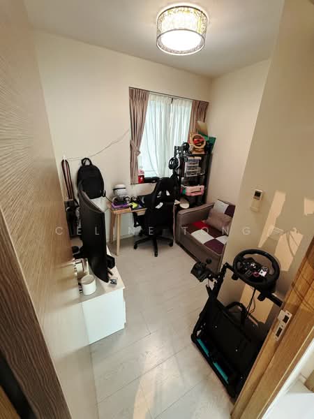 The Terrace, 88 Edgedale Plains, 4 Bedrooms, 1,313 sqft, Executive Condominium For Sale, by Celine Tong, 500105991 - Study - PropertyGuru.com.sg