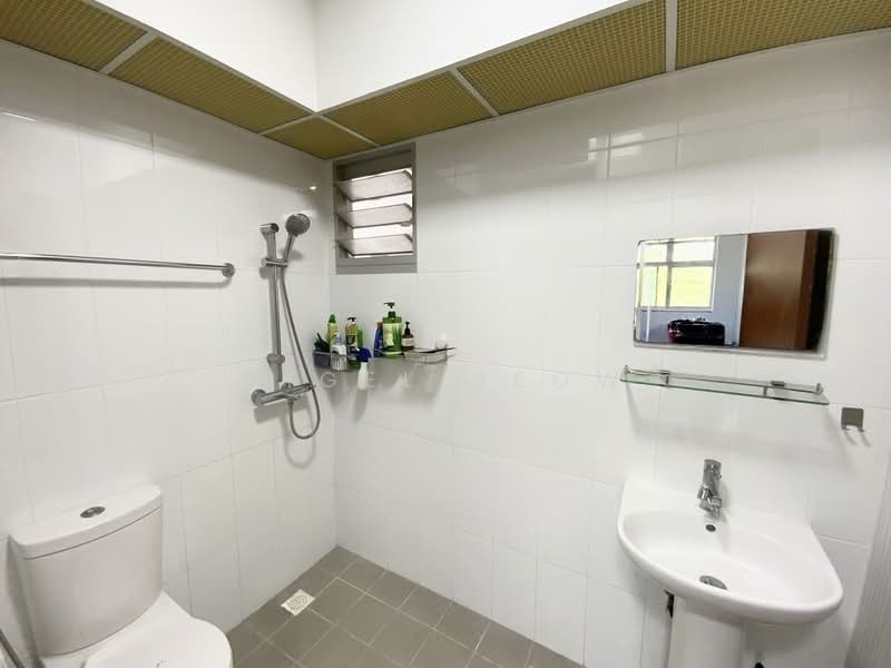 513C Yishun Street 51, 513C Yishun Street 51, 3 Bedrooms, 1,001 sqft, HDB Flat For Sale, by Nigel Seow, 500105999 - Bathroom - PropertyGuru.com.sg