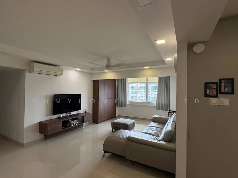 856F Tampines Street 82, 856F Tampines Street 82, 3 Bedrooms, 1,603 sqft, HDB Flat For Sale, by Regine Cher, 500106000 - Living Room - PropertyGuru.com.sg