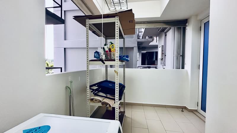 Waterview, 85 Tampines Avenue 1, 3 Bedrooms, 1,130 sqft, Condominium For Rent, by Eileen Siu, 500106007 - Balcony - PropertyGuru.com.sg