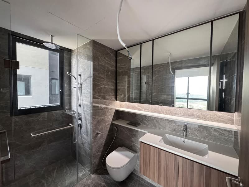 Lentor Modern, Lentor Central, 3 Bedrooms, 990 sqft, Condominium For Sale, by Jerome Woo, 500106013 - Bathroom - PropertyGuru.com.sg