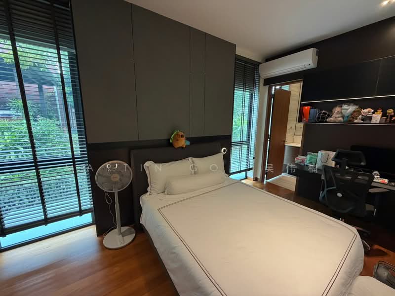 🎯 Star BUY IN D11 🔥NEAR-NEW BOTANIC MRT, 1km SCGS, , 5 Bedrooms, 9,632 sqft, Bungalow House For Sale, by Martin Goh 吴伟楠, 500106027 - Bedroom - PropertyGuru.com.sg