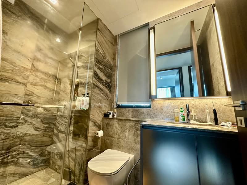 Leedon Green, 30 Leedon Heights, 3 Bedrooms, 1,044 sqft, Condominium For Sale, by Kavin Kuah, 500106030 - Bathroom - PropertyGuru.com.sg