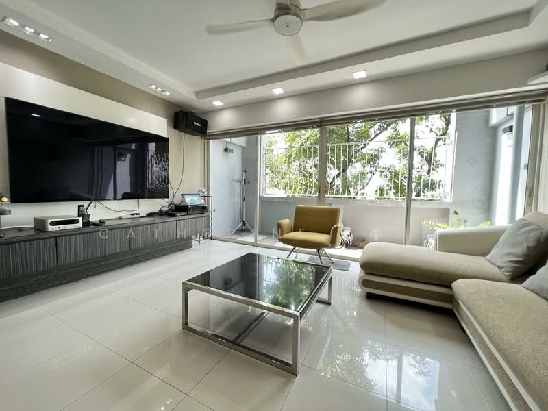 548 Jurong West Street 42, 548 Jurong West Street 42, 4 Bedrooms, 1,615 sqft, HDB Flat For Sale, by Catherine Chua, 500106037 - Living Room - PropertyGuru.com.sg