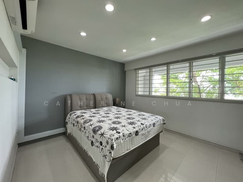 548 Jurong West Street 42, 548 Jurong West Street 42, 4 Bedrooms, 1,615 sqft, HDB Flat For Sale, by Catherine Chua, 500106037 - Bedroom - PropertyGuru.com.sg