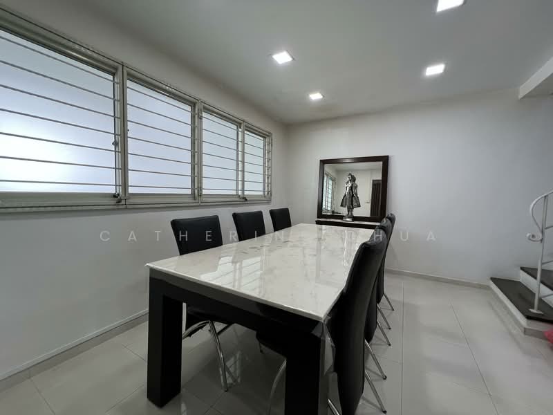 548 Jurong West Street 42, 548 Jurong West Street 42, 4 Bedrooms, 1,615 sqft, HDB Flat For Sale, by Catherine Chua, 500106037 - Dining Room - PropertyGuru.com.sg