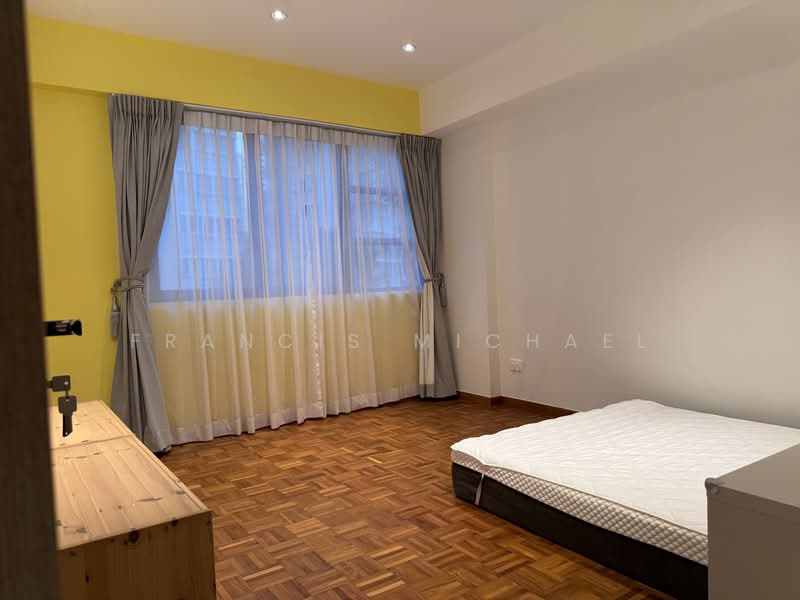 Central Green, 5 Jalan Membina, 3 Bedrooms, 1,432 sqft, Condominium For Sale, by Francis Michael, 500106056 - Bedroom - PropertyGuru.com.sg