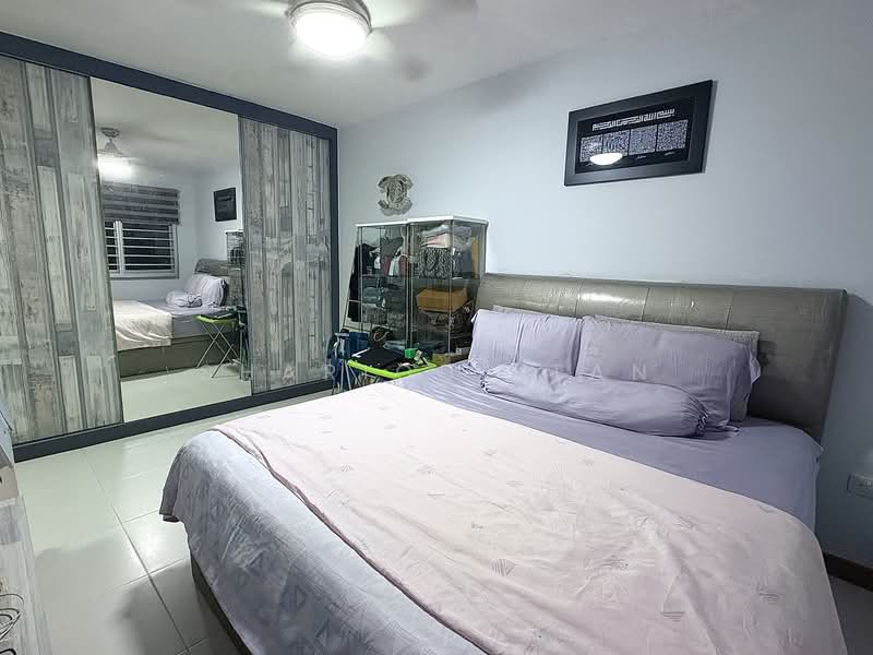 213A Punggol Walk, 213A Punggol Walk, 3 Bedrooms, 1,216 sqft, HDB Flat For Sale, by Sharique Tan, 500106061 - Bedroom - PropertyGuru.com.sg