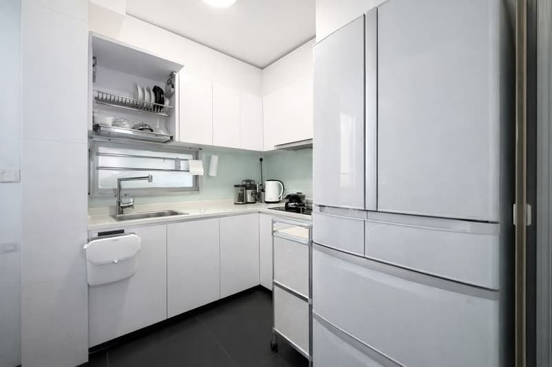 273A Bishan Street 24, 273A Bishan Street 24, 3 Bedrooms, 1,023 sqft, HDB Flat For Sale, by Ivor Tan, 500106065 - Kitchen - PropertyGuru.com.sg