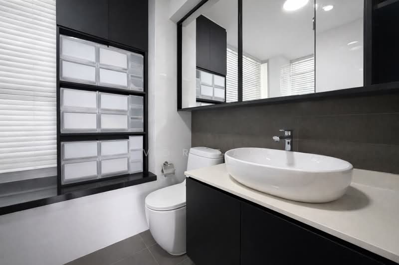 273A Bishan Street 24, 273A Bishan Street 24, 3 Bedrooms, 1,023 sqft, HDB Flat For Sale, by Ivor Tan, 500106065 - Bathroom - PropertyGuru.com.sg