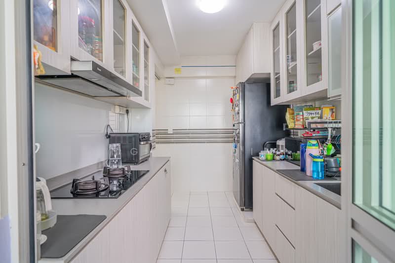 175A Corporation Tiara, 175A Yung Kuang Road, 3 Bedrooms, 1,216 sqft, HDB Flat For Sale, by Ng Shi Qin, 500106074 - Kitchen - PropertyGuru.com.sg