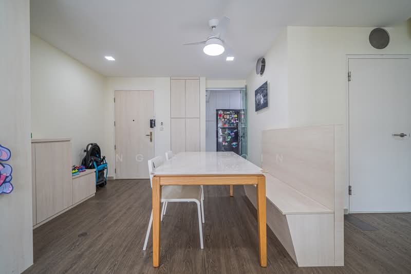 175A Corporation Tiara, 175A Yung Kuang Road, 3 Bedrooms, 1,216 sqft, HDB Flat For Sale, by Ng Shi Qin, 500106074 - Dining Room - PropertyGuru.com.sg