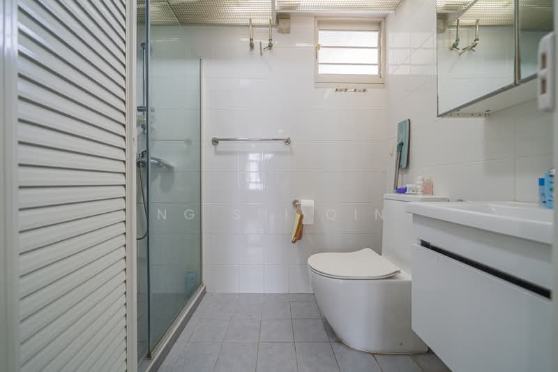175A Corporation Tiara, 175A Yung Kuang Road, 3 Bedrooms, 1,216 sqft, HDB Flat For Sale, by Ng Shi Qin, 500106074 - Bathroom - PropertyGuru.com.sg