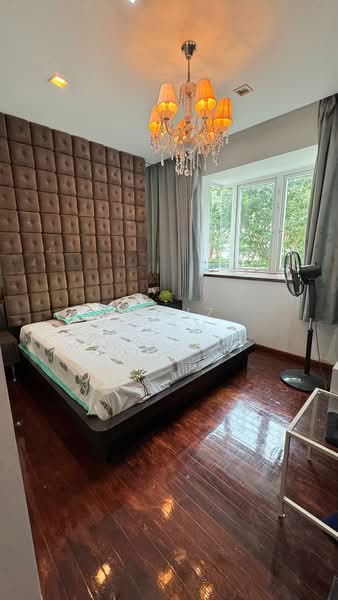 Edelweiss Park Condo, 92 Flora Road, 2 Bedrooms, 947 sqft, Condominium For Rent, by Hariz Adam, 500106084 - Bedroom - PropertyGuru.com.sg